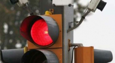 Multa per semaforo rosso: la solita frase
