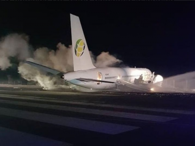 Aeroporto internazionale Cheddi Jagan, paura in pista. Guyana. Aereo Fly Jamaica atterra d'emergenza e finisce fuori pista: diversi feriti. 