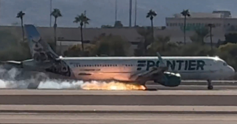 Volo Frontier Airlines F9-1326 San Diego – Las Vegas, airbus prende fuoco durante l'atterraggio – Il video