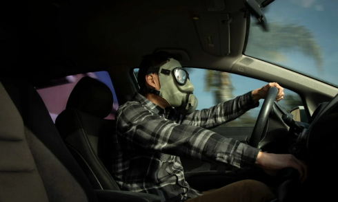 L’aria nella maggior parte delle auto è carica di agenti cancerogeni