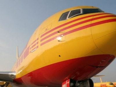 Malpensa, aereo DHL in atterraggio urta la pista con la coda per centinaia di metri