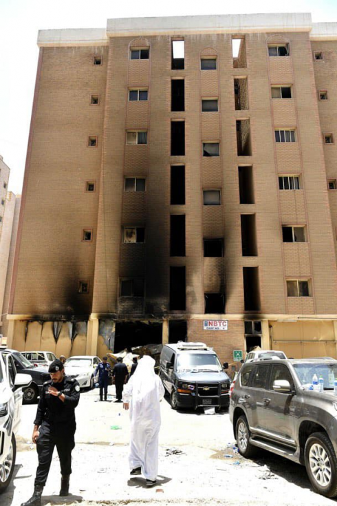 Tragedia in Kuwait, decine di morti in un incendio in un edificio con lavoratori stranieri