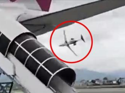 Momento agghiacciante: l'aereo passeggeri si schianta al decollo