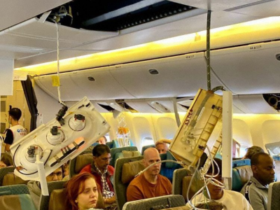 Forte turbolenza sul volo Londra-Singapore: oltre 20 pazienti rimasti feriti trattati per lesioni spinali